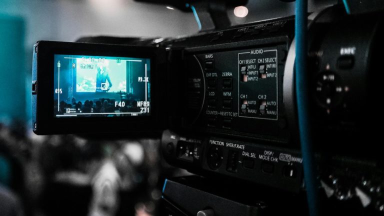 Docente per il corso di Fotografia e Videomaking, da remoto 3 docente fotografia videomaking